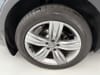 32 thumbnail image of  2019 Volkswagen Tiguan 2.0T SEL Premium
