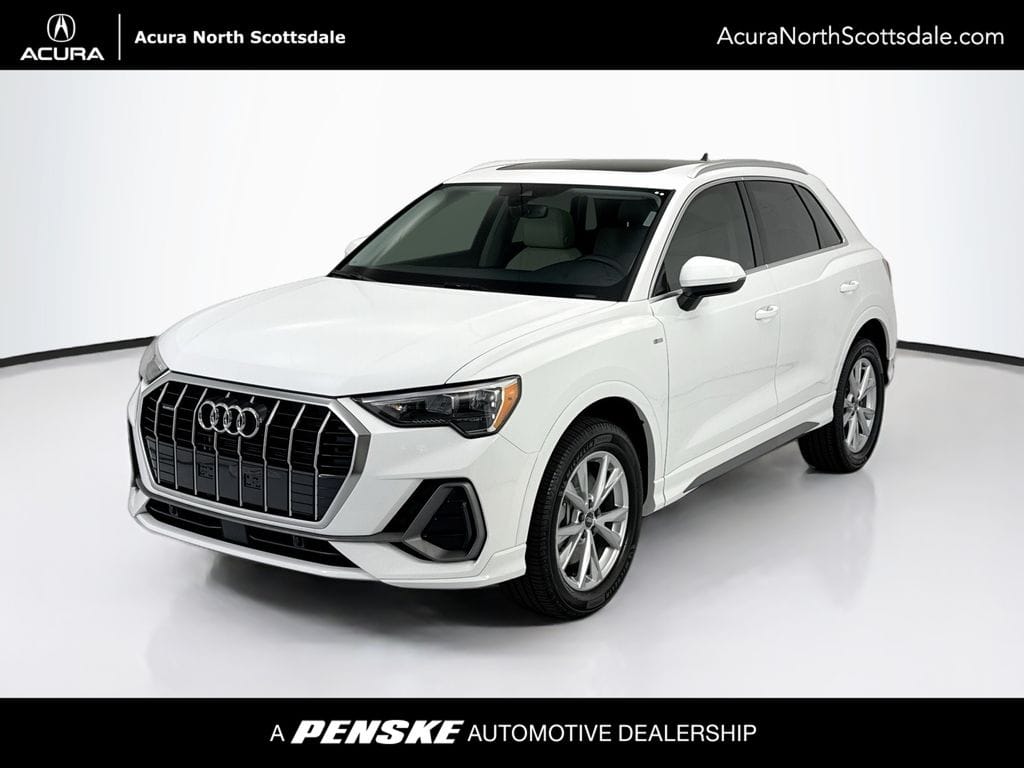 2022 Audi Q3 45 TFSI S Line Premium quattro's photo