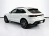 7 thumbnail image of  2022 Porsche Macan Base