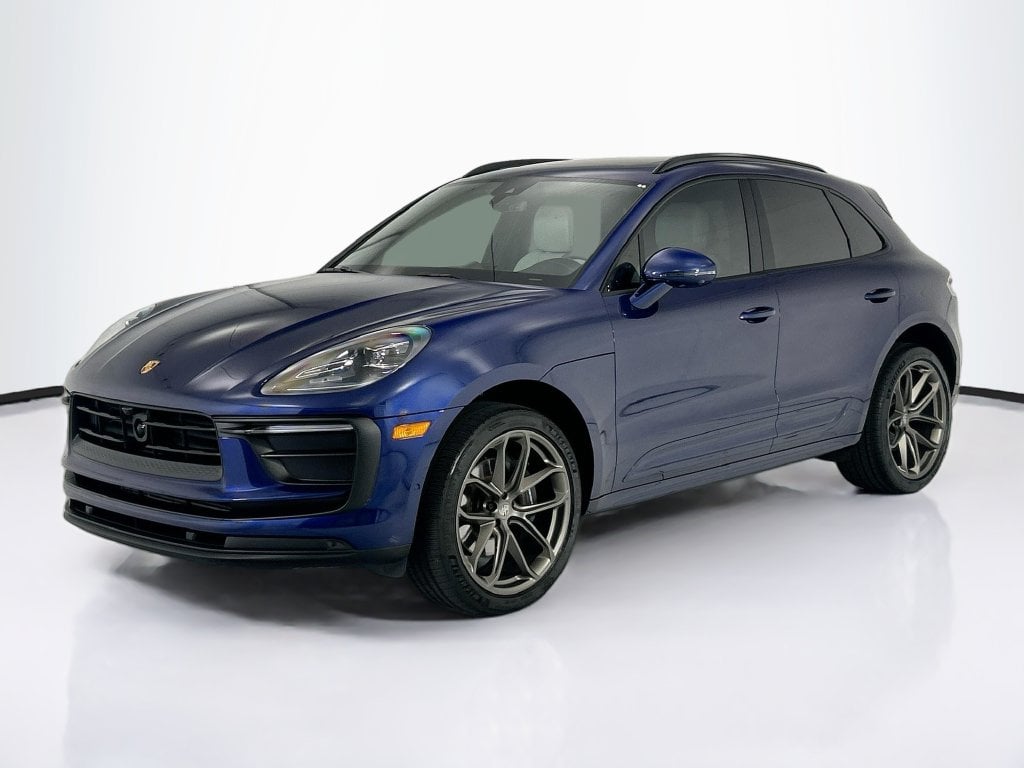 2022 Porsche Macan