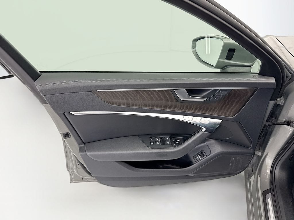 2023 Audi A6 Premium - Photo 23
