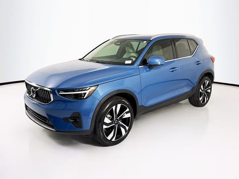 1 image of 2024 Volvo XC40 B5 Plus Bright Theme