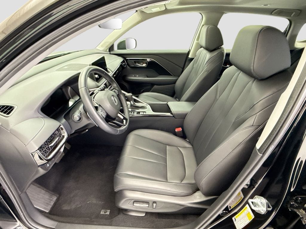 2025 Acura ADX Base - Photo 17