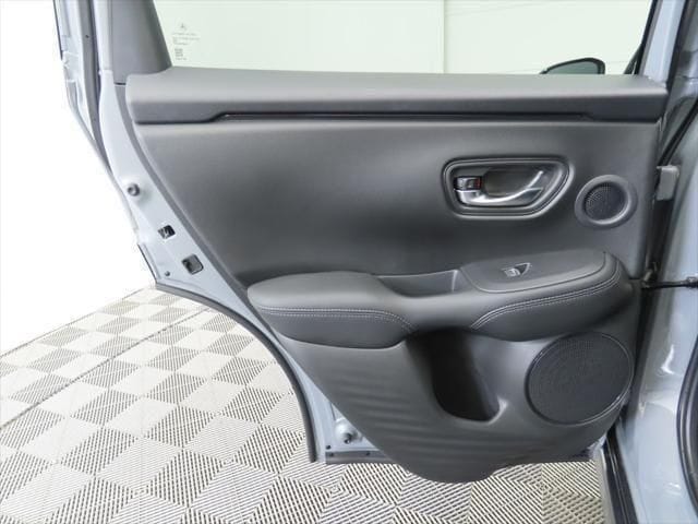 2025 Acura ADX Base - Photo 28
