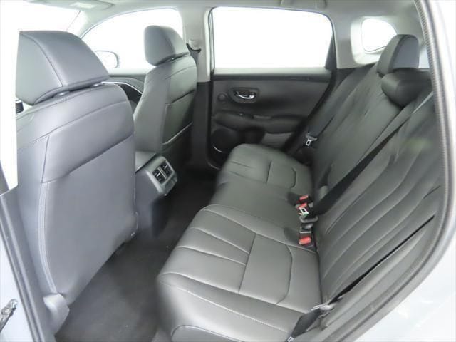 2025 Acura ADX Base - Photo 23
