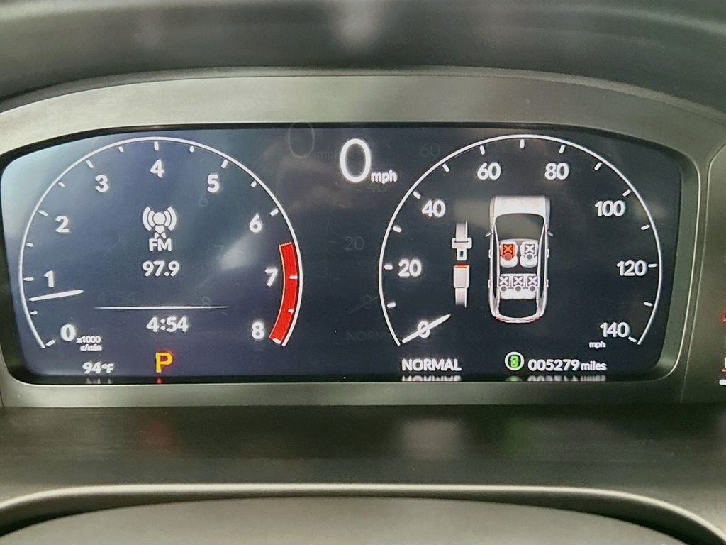 2025 Acura ADX Base - Photo 32