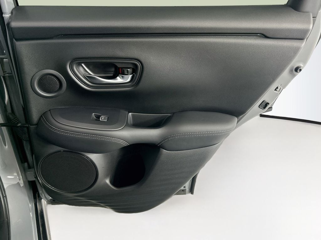 2025 Acura ADX Base - Photo 25