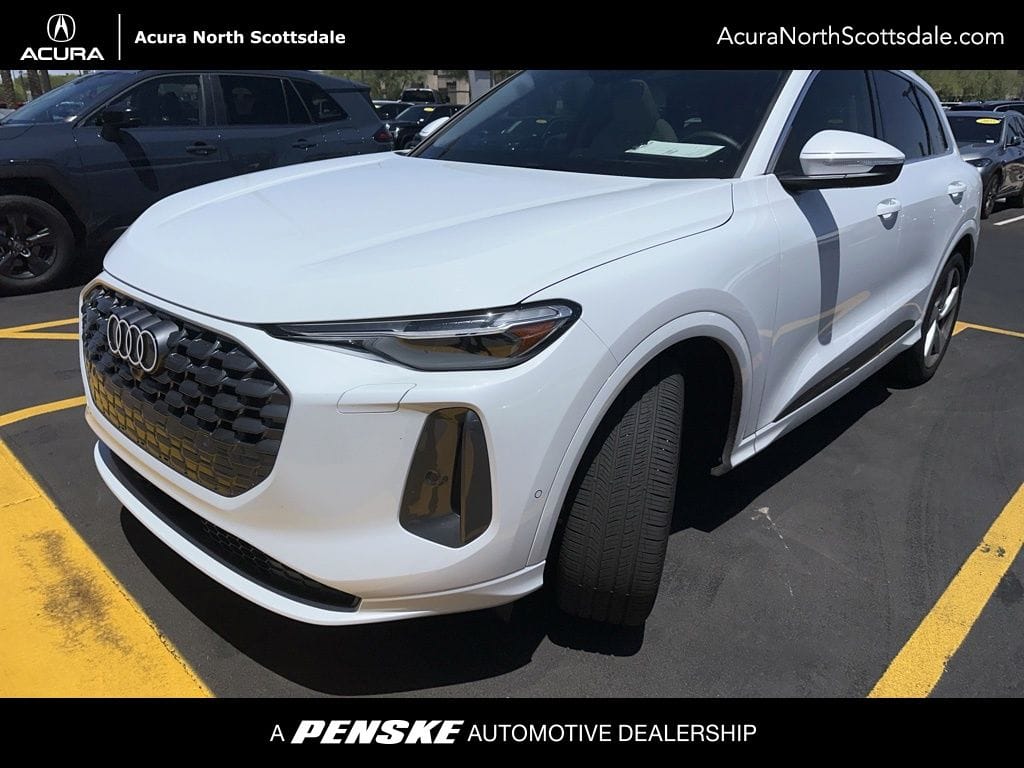 2025 Audi Q5 40 Prestige's photo