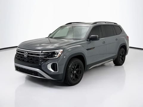 1 image of 2025 Volkswagen Atlas 2.0T Peak Edition