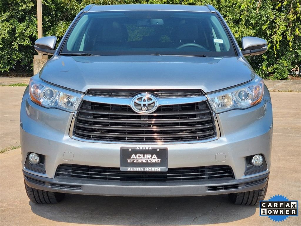 Used 2015 Toyota Highlander XLE with VIN 5TDKKRFH8FS117156 for sale in Austin, TX