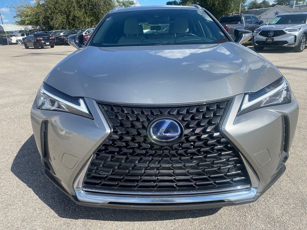 Used 2021 Lexus UX Hybrid 250h with VIN JTHP9JBH3M2044743 for sale in Austin, TX