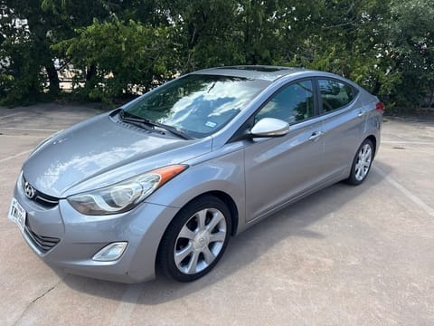 1 image of 2012 Hyundai Elantra Limited