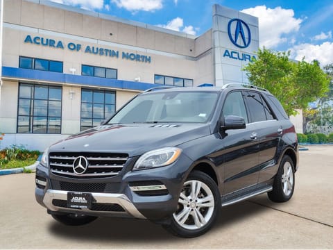 1 image of 2014 Mercedes-Benz M-Class ML 350