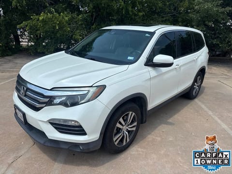 1 image of 2017 Honda Pilot EX-L