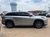 4 thumbnail image of  2017 Toyota Highlander XLE
