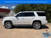 8 thumbnail image of  2019 GMC Yukon SLT