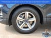 11 thumbnail image of  2022 Ford Edge SEL