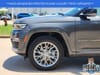 10 thumbnail image of  2022 Jeep Grand Cherokee Summit