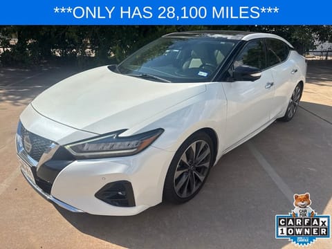 1 image of 2022 Nissan Maxima Platinum