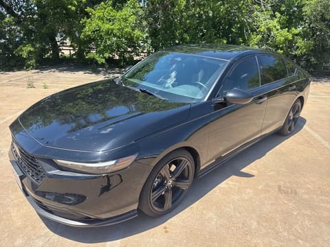1 image of 2023 Honda Accord Hybrid Sport-L