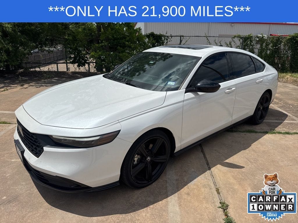 2023 Honda Accord Hybrid Sport-L w/o BSI's photo