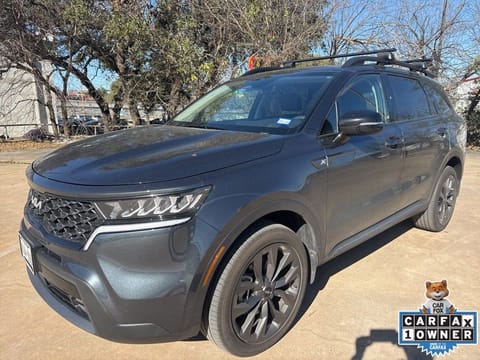 1 image of 2023 Kia Sorento X-Line EX