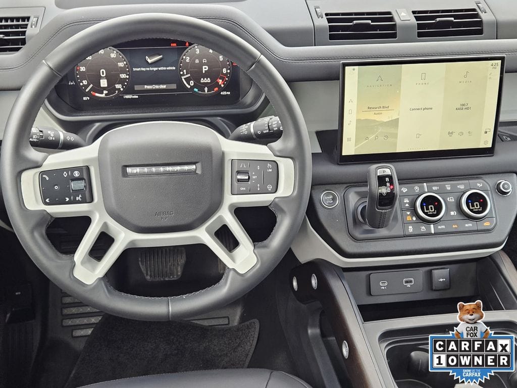 2024 Land Rover Defender SE - Photo 29
