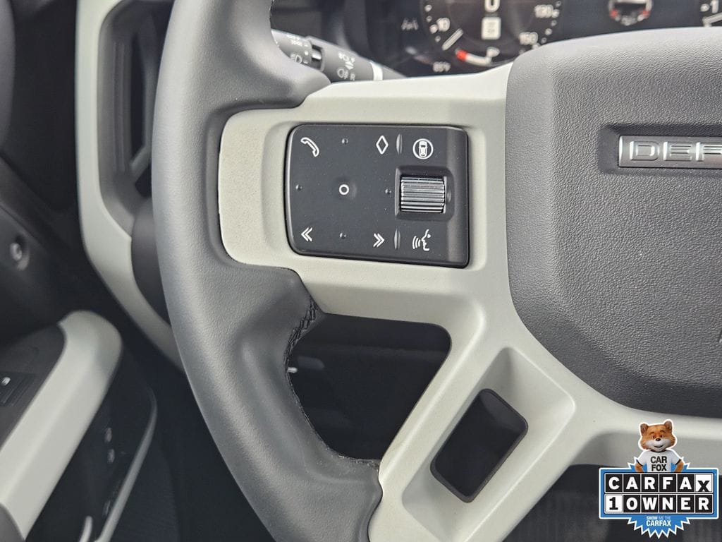 2024 Land Rover Defender SE - Photo 30