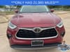 2 thumbnail image of  2024 Toyota Highlander