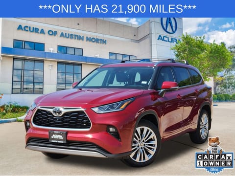 1 image of 2024 Toyota Highlander Platinum