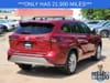 8 thumbnail image of  2024 Toyota Highlander Platinum