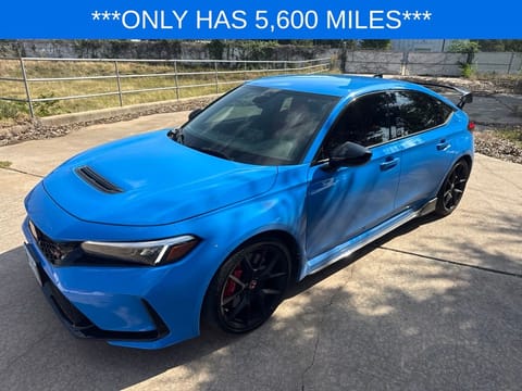 1 image of 2025 Honda Civic Type R FWD