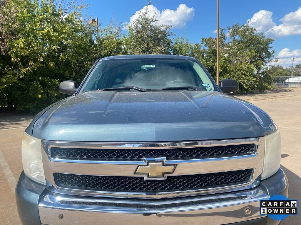 Used 2008 Chevrolet Silverado 1500 Work Truck with VIN 2GCEC13J681333360 for sale in Austin, TX