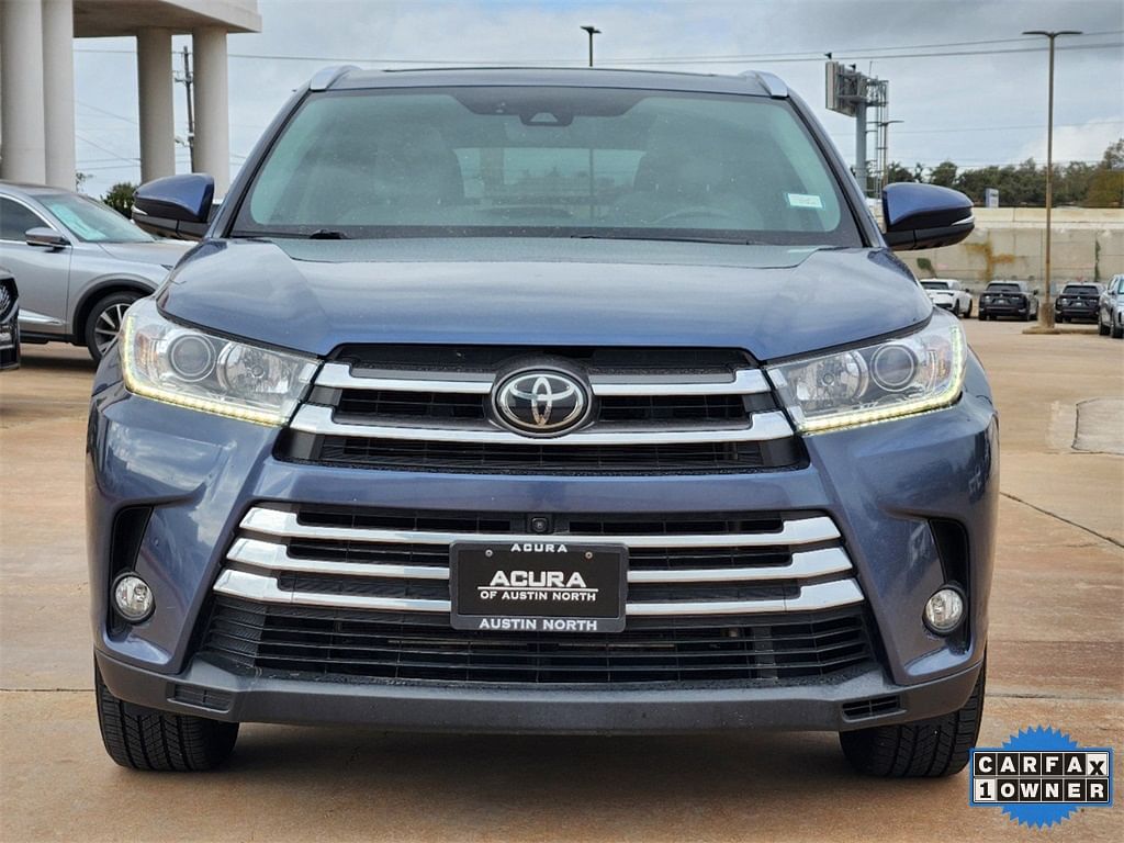 Used 2018 Toyota Highlander Limited with VIN 5TDYZRFH8JS247680 for sale in Austin, TX