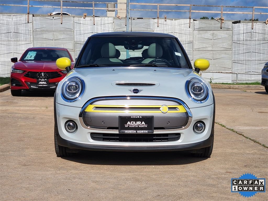 Used 2021 MINI Hardtop 2 Door SE with VIN WMWXP3C07M2N72827 for sale in Austin, TX