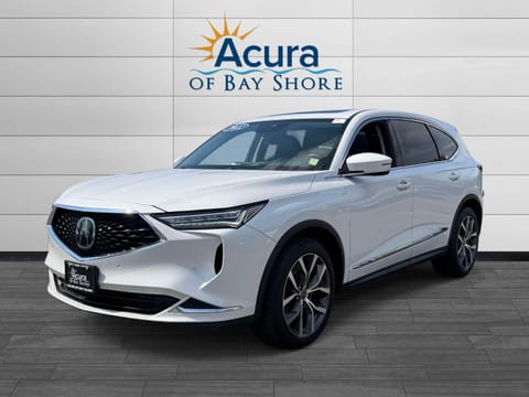 1 image of 2022 Acura MDX w/Technology Package