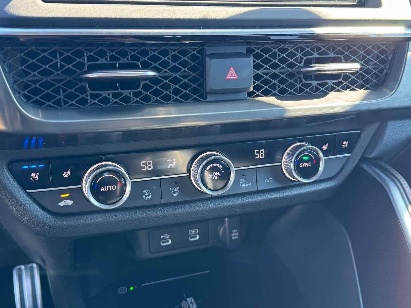 2026 Acura ADX A-Spec Package - Photo 28