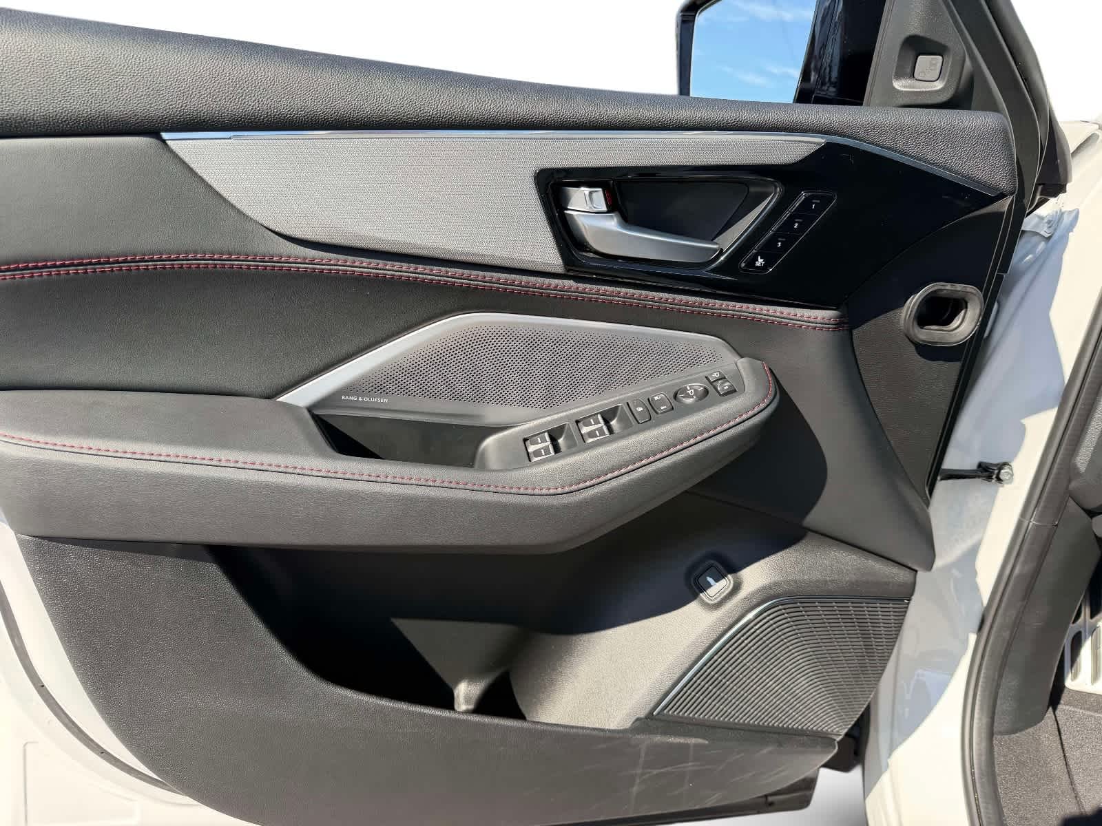 2026 Acura MDX A-Spec Package - Photo 19