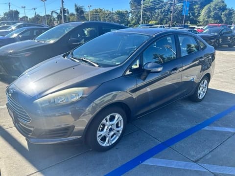 1 image of 2016 Ford Fiesta SE