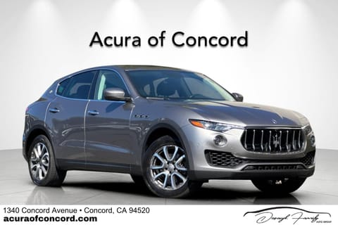 1 image of 2017 Maserati Levante Base