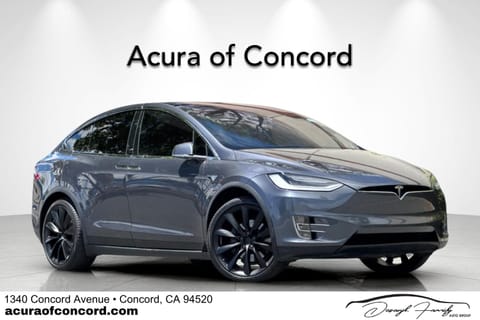 1 image of 2020 Tesla Model X Long Range