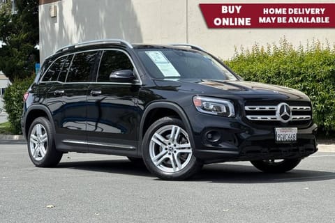 1 image of 2022 Mercedes-Benz GLB GLB 250