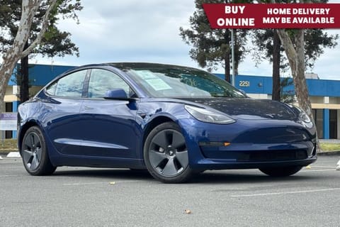 1 image of 2022 Tesla Model 3 Long Range