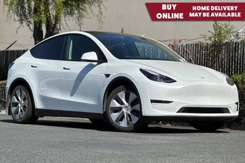 1 image of 2023 Tesla Model Y Long Range