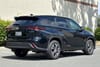 4 thumbnail image of  2024 Toyota Highlander XLE