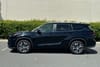7 thumbnail image of  2024 Toyota Highlander XLE
