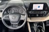 17 thumbnail image of  2024 Toyota Highlander XLE