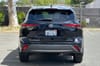6 thumbnail image of  2024 Toyota Highlander XLE