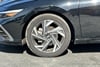39 thumbnail image of  2025 Hyundai Elantra SEL Sport