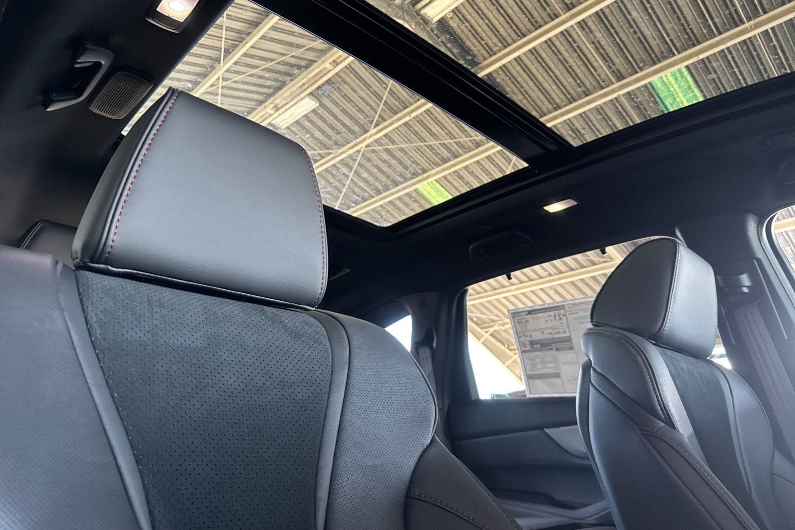 2026 Acura MDX A-Spec Package - Photo 18